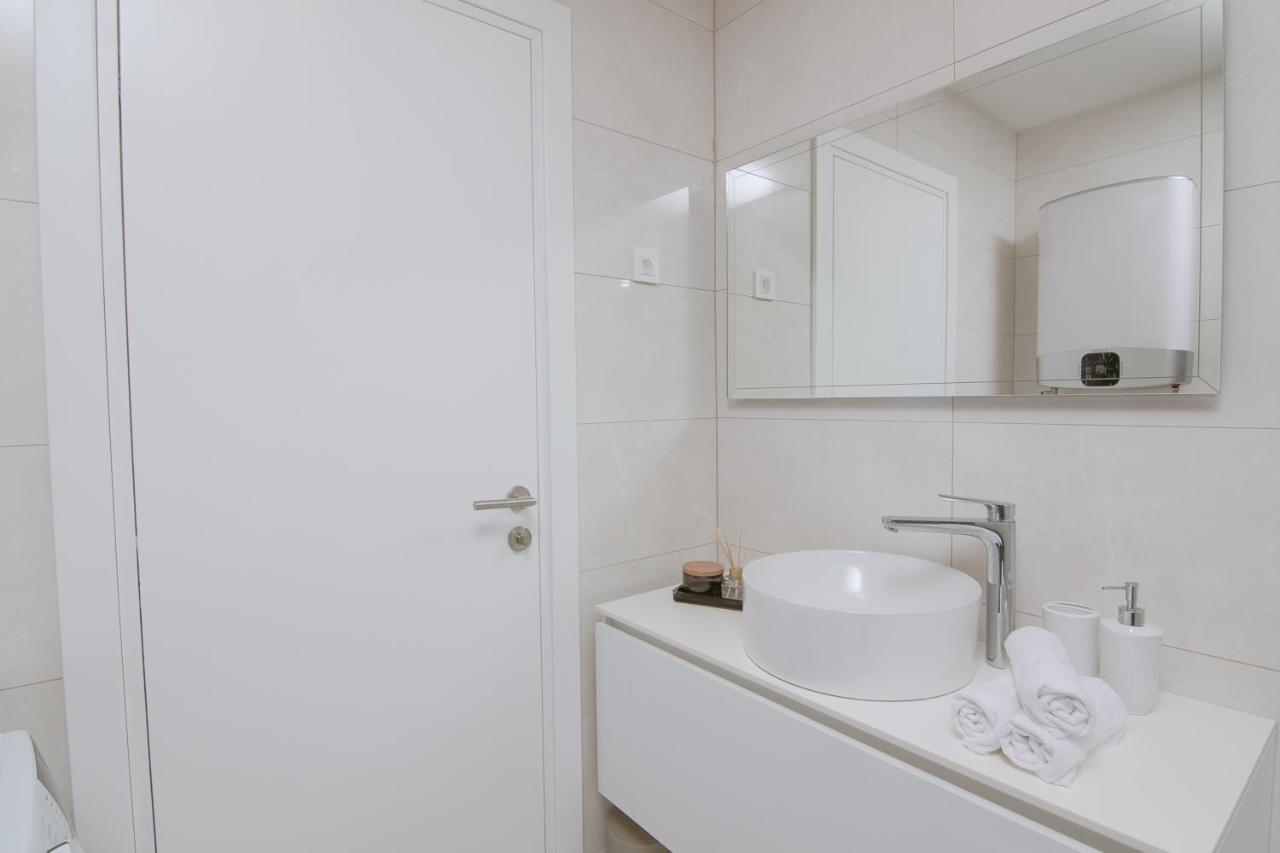 Apartments Adriatic Pearl Trogir Exterior photo